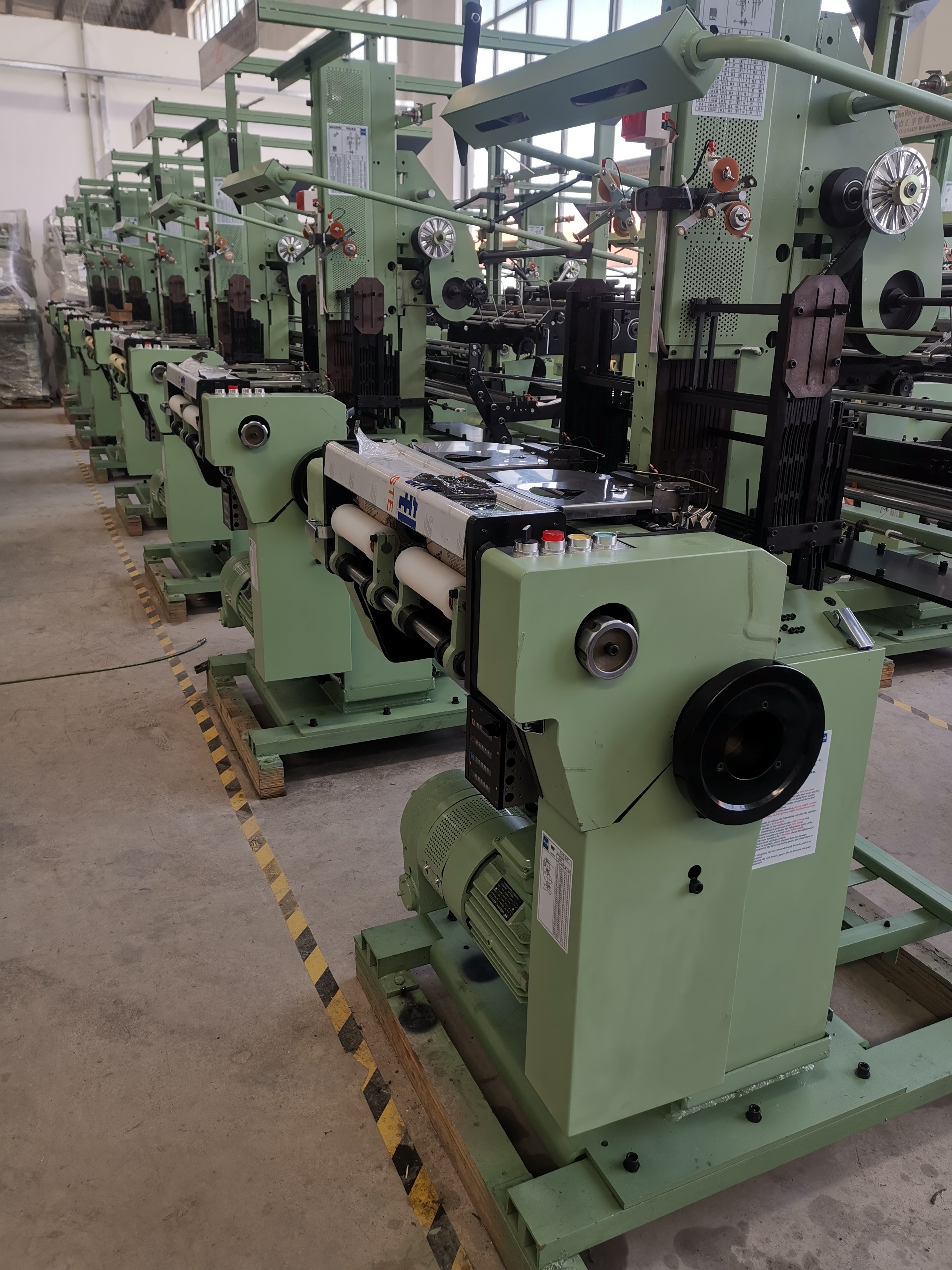 Qualité Machine à crochet et boucle usine